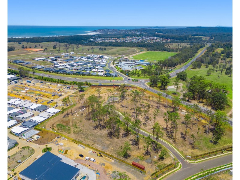 21 Galena Grove, Lake Cathie NSW 2445