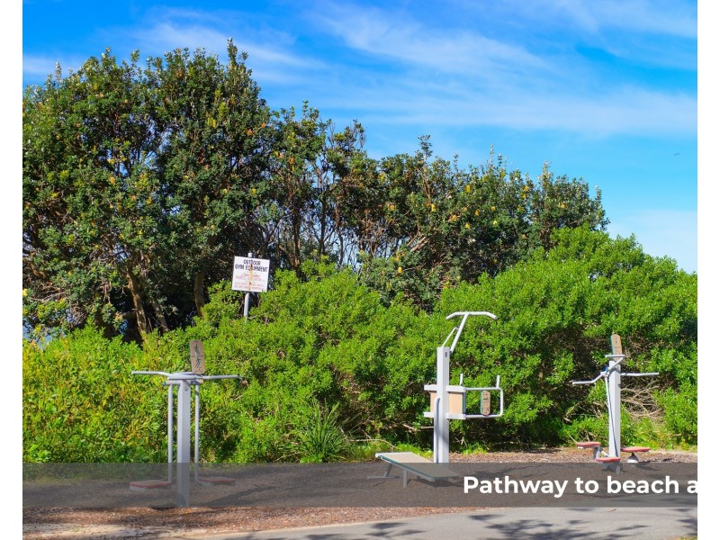 2/26 Chepana Street, Lake Cathie NSW 2445