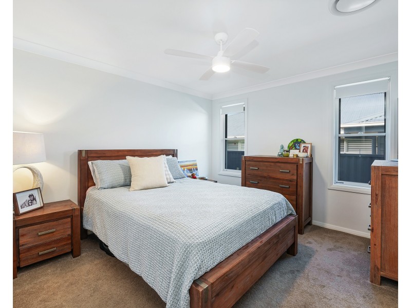 24 Antigua Avenue, Lake Cathie NSW 2445