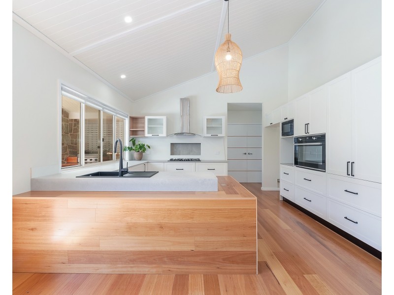 6 Antigua Avenue, Lake Cathie NSW 2445