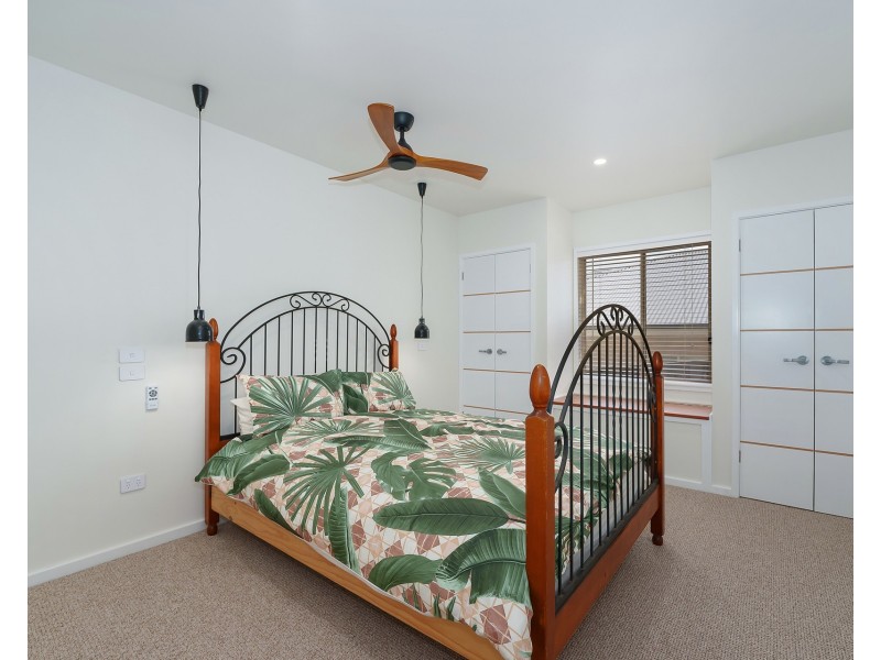 6 Antigua Avenue, Lake Cathie NSW 2445