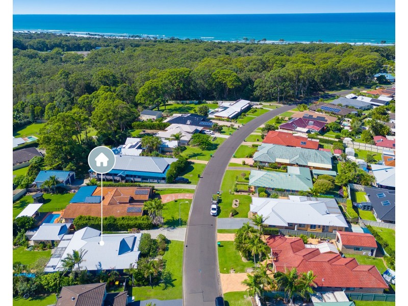 52 Kendall Crescent, Bonny Hills NSW 2445
