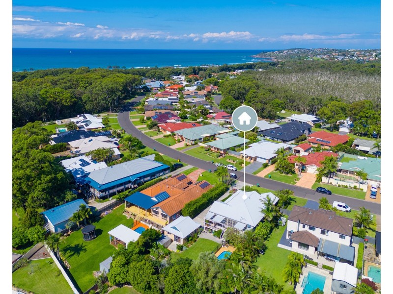 52 Kendall Crescent, Bonny Hills NSW 2445