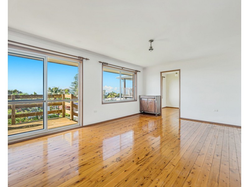 1546 Ocean Drive, Lake Cathie NSW 2445