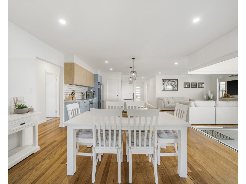 20 Seahorse Rise, Lake Cathie NSW 2445