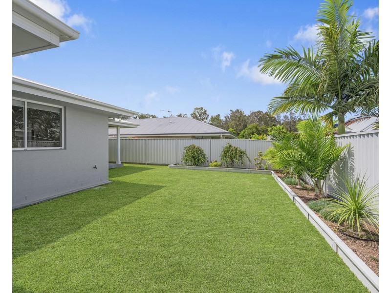 20 Seahorse Rise, Lake Cathie NSW 2445