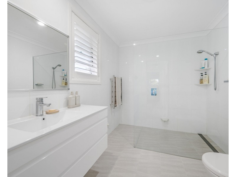 12 Second Avenue, Bonny Hills NSW 2445