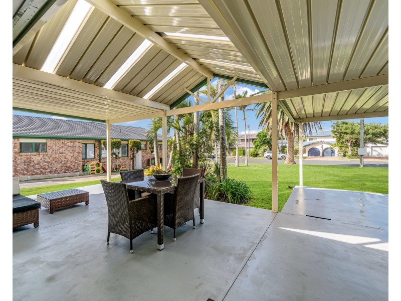 69 Chepana Street, Lake Cathie NSW 2445