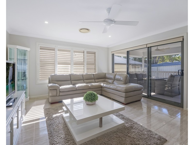 4 Ella Close, Bonny Hills NSW 2445