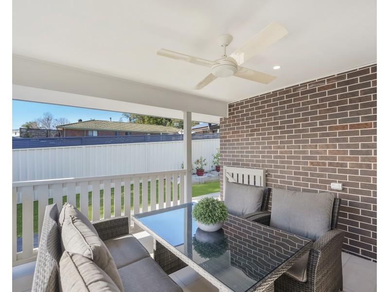 4 Ella Close, Bonny Hills NSW 2445