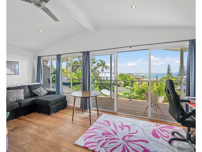 5 Hill Street, Bonny Hills NSW 2445