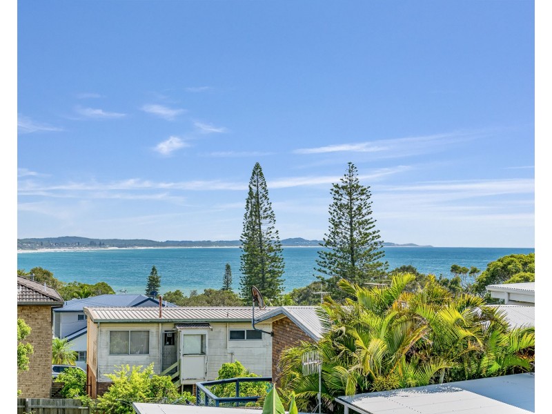 5 Hill Street, Bonny Hills NSW 2445