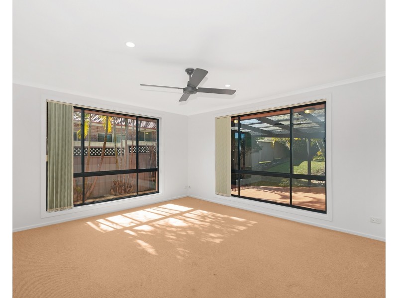26 Abel Tasman Drive, Lake Cathie NSW 2445