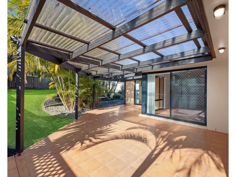 26 Abel Tasman Drive, Lake Cathie NSW 2445