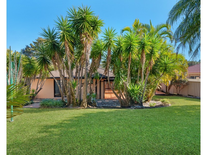 26 Abel Tasman Drive, Lake Cathie NSW 2445