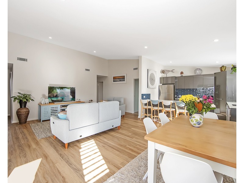 11/20 St Lucia Place, Bonny Hills NSW 2445