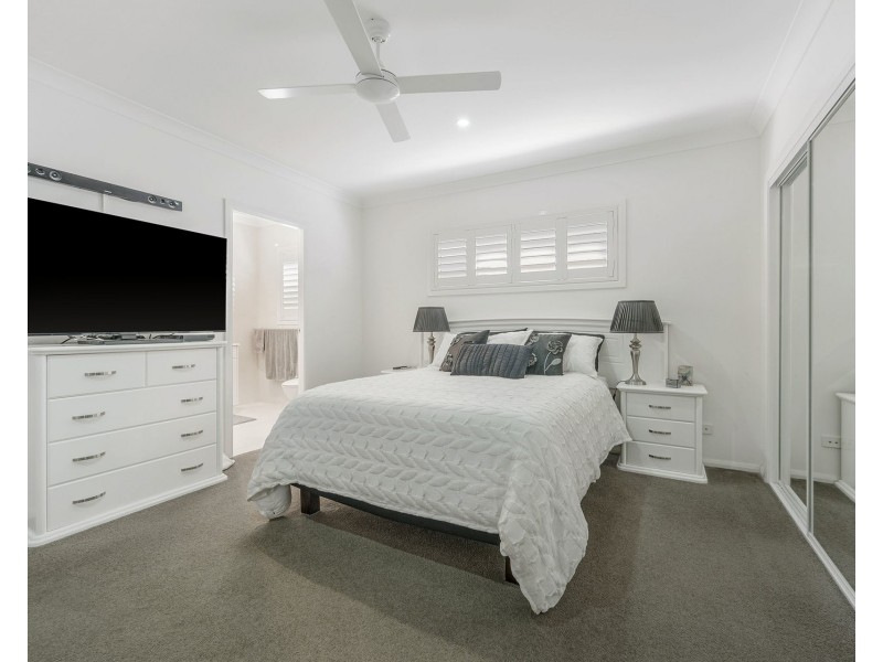 32 Southern Ocean Street, Lake Cathie NSW 2445