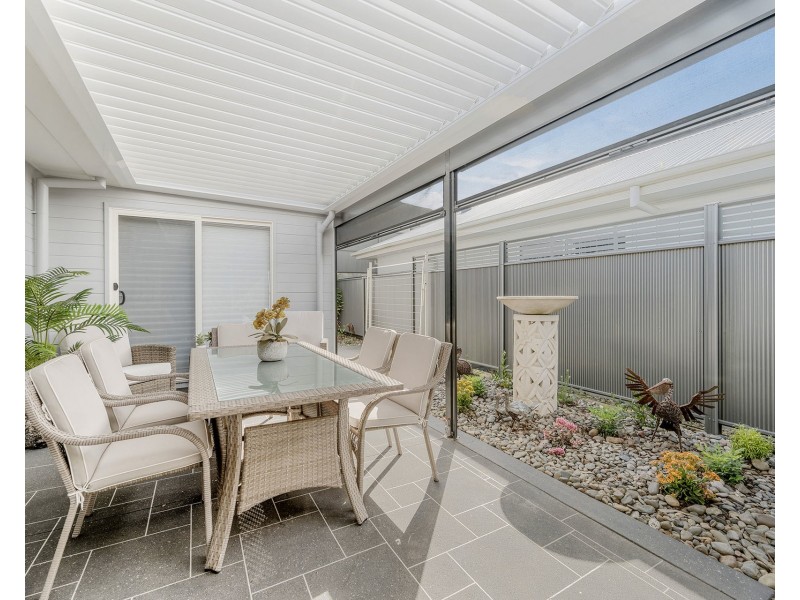 32 Southern Ocean Street, Lake Cathie NSW 2445