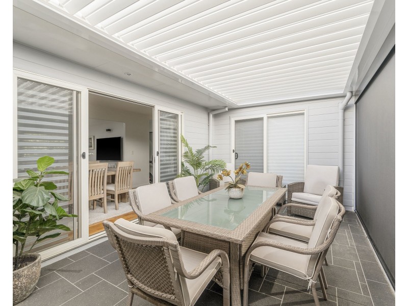 32 Southern Ocean Street, Lake Cathie NSW 2445