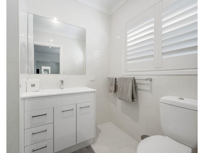 32 Southern Ocean Street, Lake Cathie NSW 2445