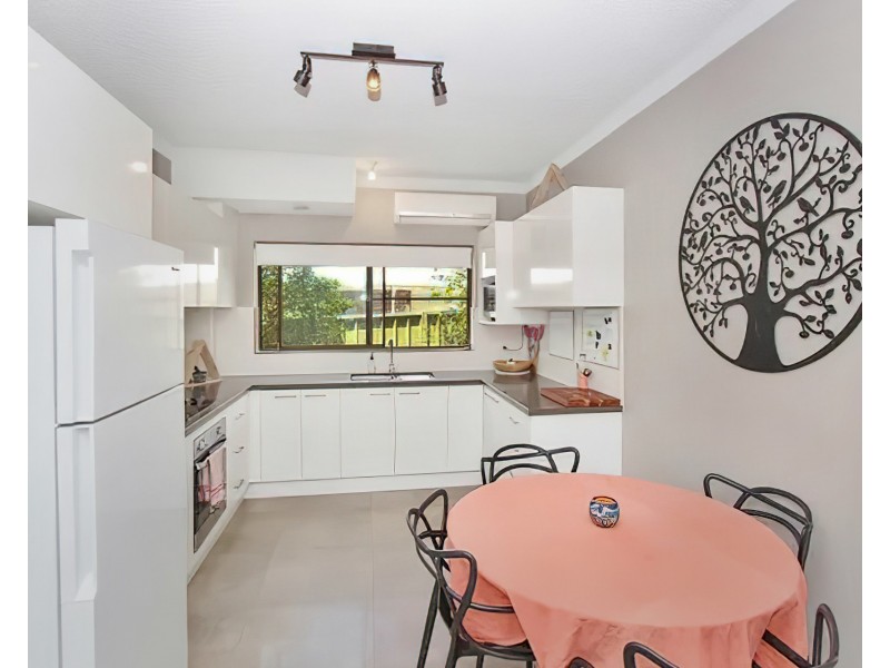 2/95 Bold Street, Laurieton NSW 2443