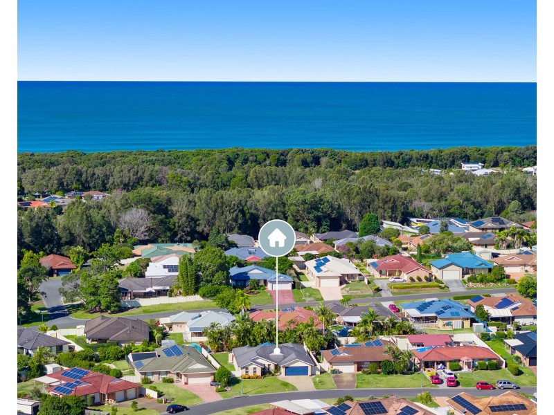 7 Solander Place, Lake Cathie NSW 2445