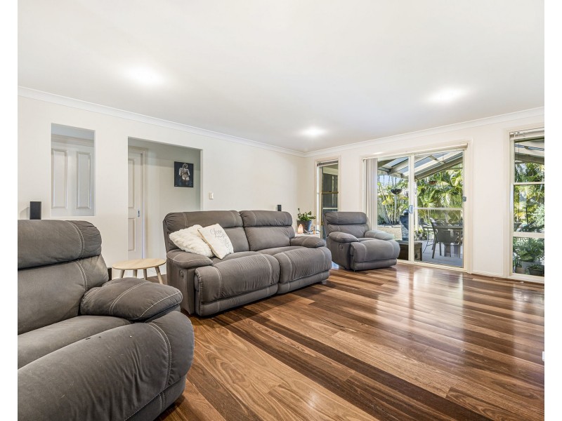 7 Solander Place, Lake Cathie NSW 2445