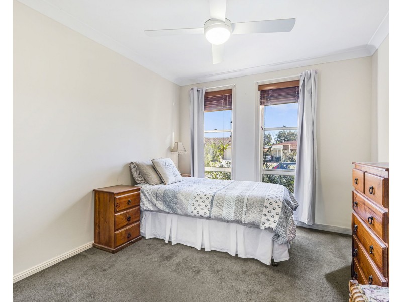 7 Solander Place, Lake Cathie NSW 2445