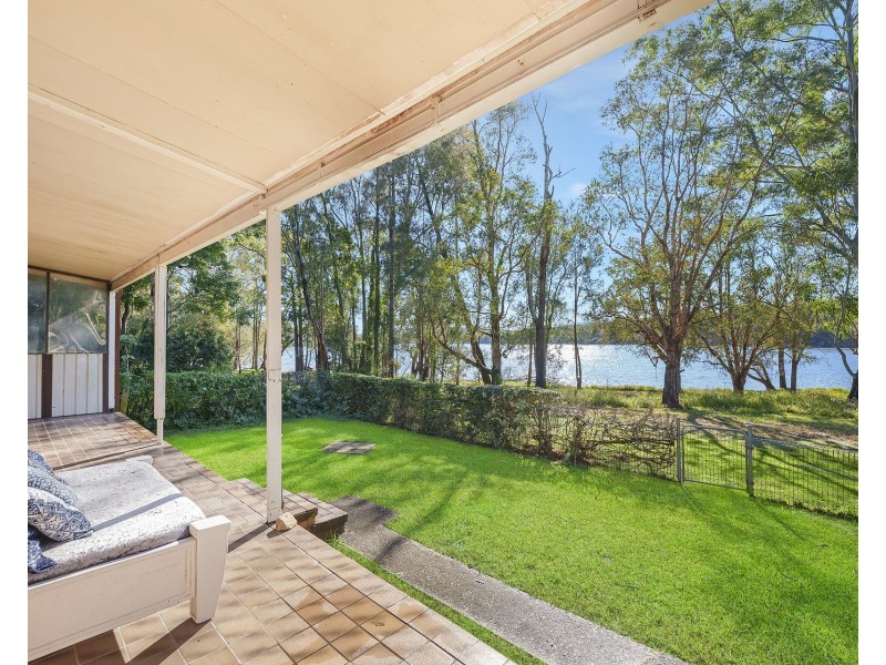 405 Ocean Drive, West Haven NSW 2443