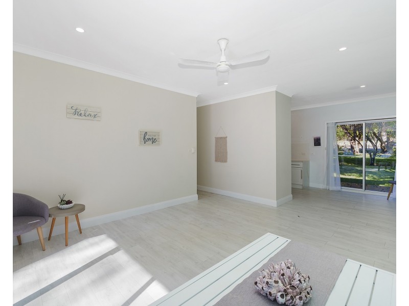 405 Ocean Drive, West Haven NSW 2443