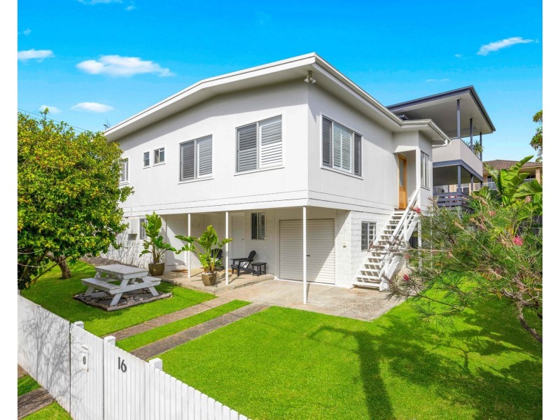 16 Elizabeth Street, Bonny Hills NSW 2445