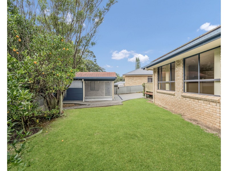 13 Laura Place, Lakewood NSW 2443