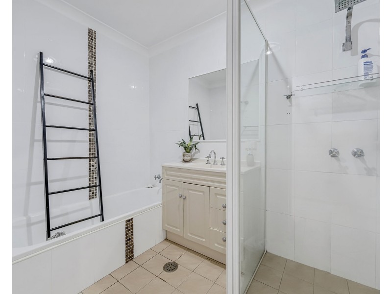 42 Tallong Drive, Lake Cathie NSW 2445