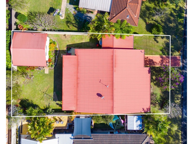 42 Tallong Drive, Lake Cathie NSW 2445
