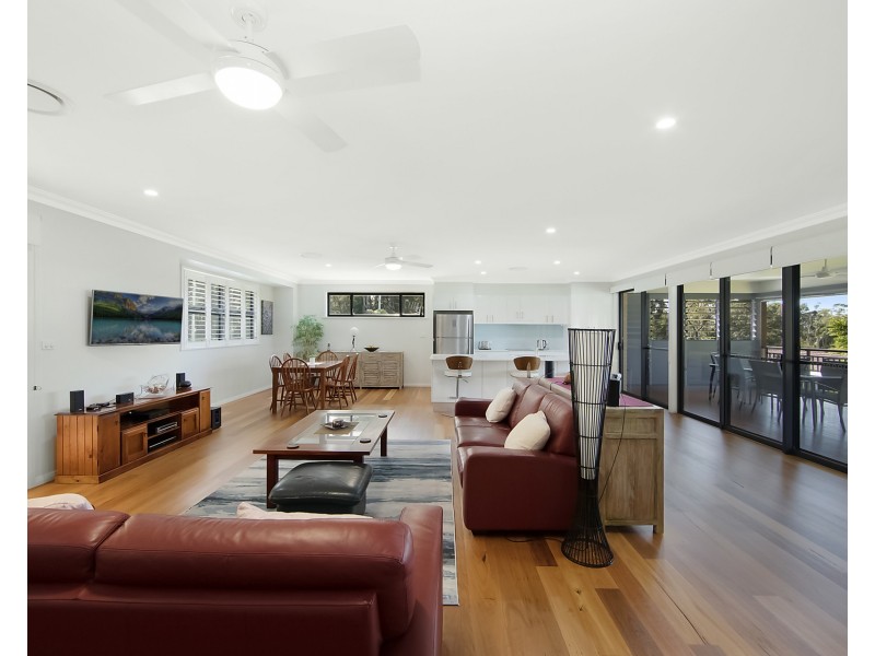 17 Lord Street, Laurieton NSW 2443