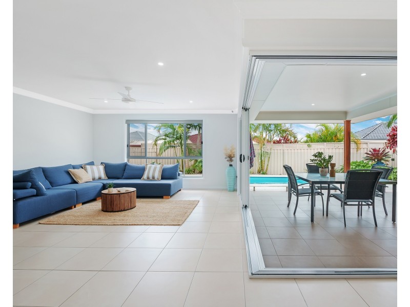 19 St Vincents Way, Bonny Hills NSW 2445