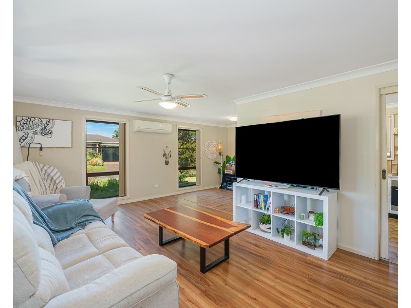 6 Phillip Close, Lakewood NSW 2443
