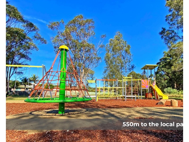 6 Phillip Close, Lakewood NSW 2443