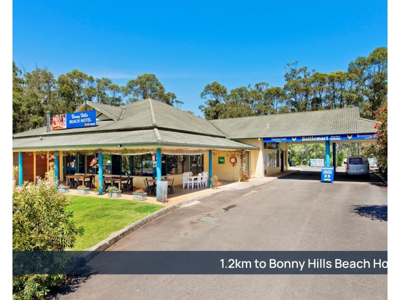 4 Magellan Place, Bonny Hills NSW 2445