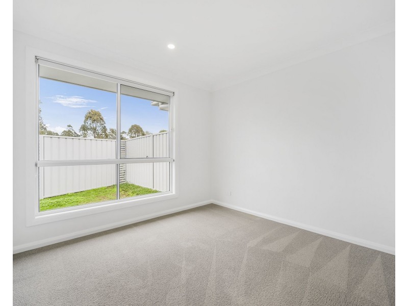 11 Wallum Drive, Lake Cathie NSW 2445