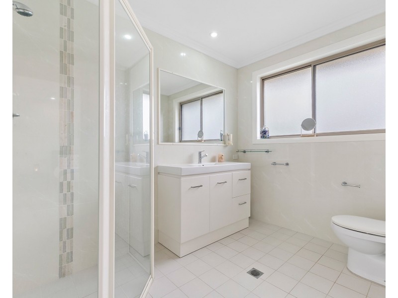 16 Rosewood Court, Lakewood NSW 2443