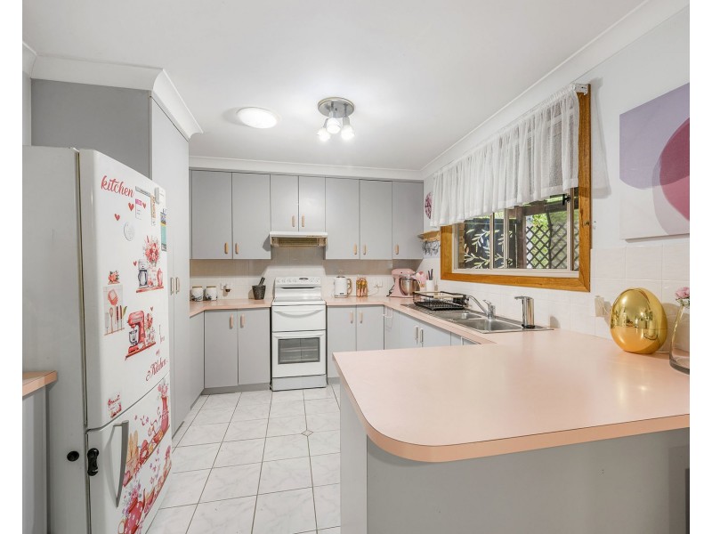 14 Fiona Crescent, Lake Cathie NSW 2445