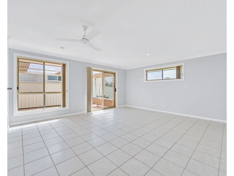 16 Bligh Place, Lake Cathie NSW 2445