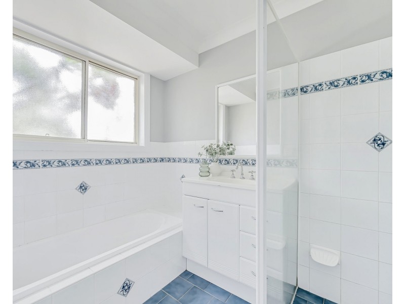 16 Bligh Place, Lake Cathie NSW 2445
