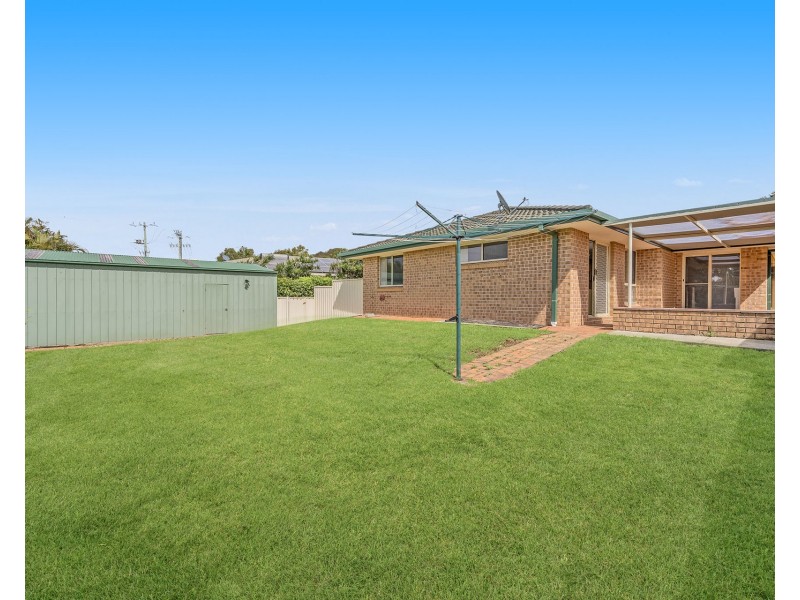 16 Bligh Place, Lake Cathie NSW 2445