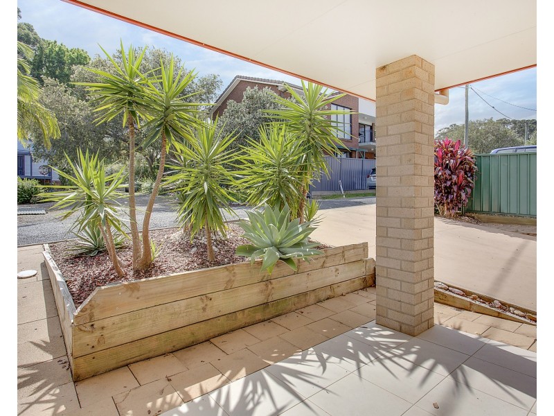 19 Norman Lane, Laurieton NSW 2443