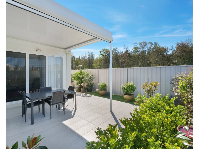 4 Aquamarine Lane, Lake Cathie NSW 2445