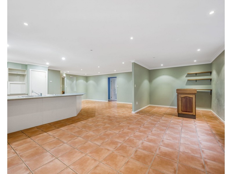 9 Banjora Place, Lake Cathie NSW 2445