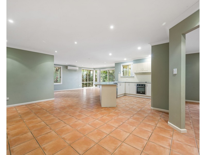 9 Banjora Place, Lake Cathie NSW 2445