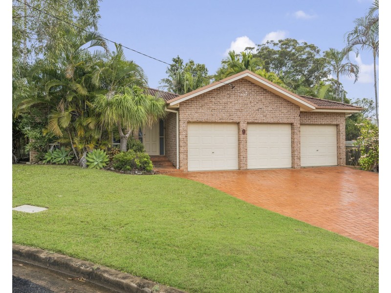 9 Banjora Place, Lake Cathie NSW 2445
